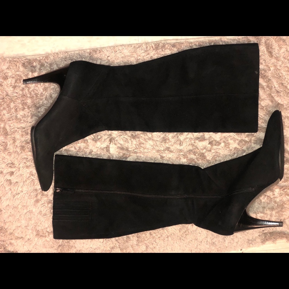 Via Spiga black suede boots